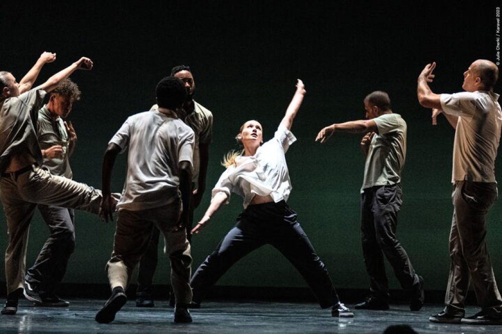 Die Compagnie Accrorap vermischt in «Prélude» alle Tanzstile zu einer rasanten Choreografie.  © Julie Cherki