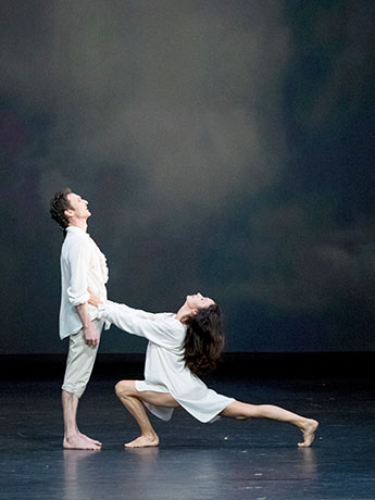 Manuel Legris, Isabelle Guérin in "le Parc" von A. Preljocaj. © Wiener Staatsballett / Ashley Taylor 