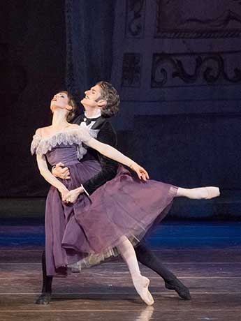 Abschied für Immer: Tatjana (Tsymbal), Onegin (Peçi) © Wiener Staatsballett / Ashley Taylor 