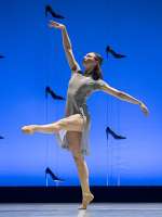 Mila Schmidt ist das bezaubernde Aschenputtel sämtliche Bilder © Wiener Staatsballett / Ashley Taylor