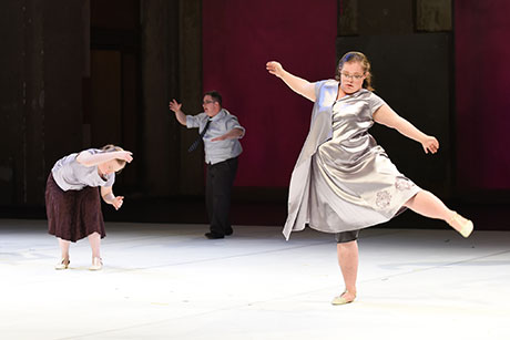 O.K. Dance Company,zu Gast im Odeon. © Richard und Maria  Kirchener