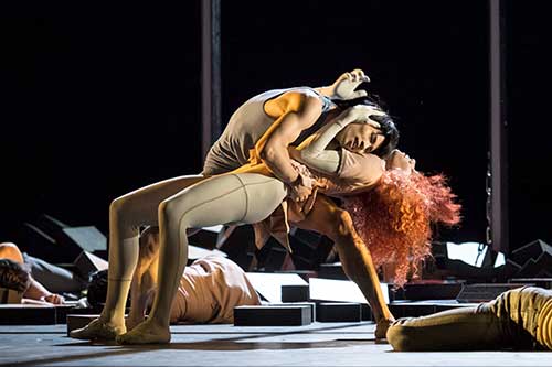 Masau Kimoto, Ivan, Rebecca Horner: Vasilissa in "Feuervogel" von Andrey Kaydanovskiy. Alle Bilder: © Wiener Staatsballett / Ashley Taylor 