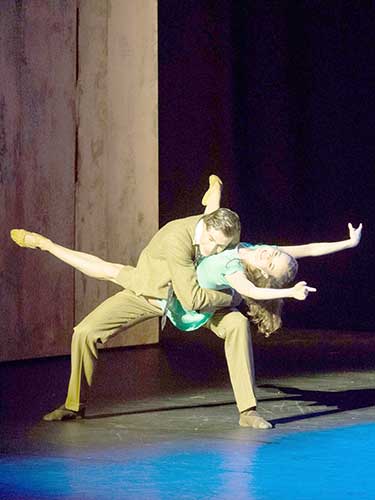 Der Lehrer und seine Frau (Feyferlik, Tonoli) © Wiener Staatsballett / Ashley Taylor 