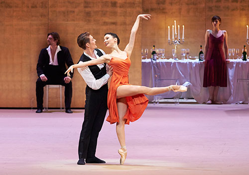 John Neumeier: "Verklungene Feste" mit Graig Matthews, Liudmila Konovalaova, Vladmir Shishov, Maria Yakovleva. © Wiener Staatsballett / Michael Pöhn