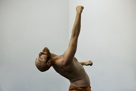 Tomaž Simatović, Bewegte Skulptur.© Laurent Ziegler