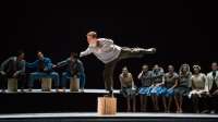 Der junge Aufschneider Peer (Jakb Feyferlik). Alle Bilder © Wiener Staatsballett / Ashley Taylor 