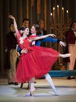 Marguertie und Armand: Marianela Nuñez mit Vadim Muntagirov, 2018 auch Gast der Weltstar-Gala. © Wiener Staatsballett / Ashley Taylor 