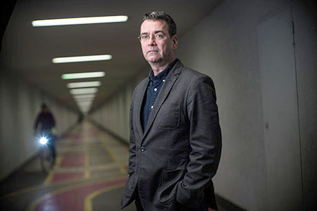 Autor Mick Herron. © Alberto Venzago / Diogenes Verlag