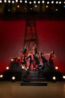"Roster" von Christopher Bruce: "Hahn" reist in die Vergangenheit. © Acota Danza