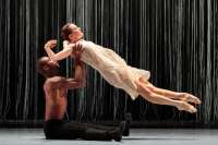 "Sand", Sand als Metapher für Beiehungen. ©  Chris Hardy