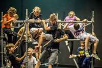 Bodyparkour mit Kindern. Workshop im ImPulsTanz Festival. © Karolina Miernik