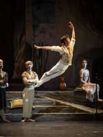 Der aus Korea stammende Solist des Mariinsky-Balletts Kimin Kim als Conrad