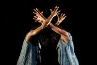 Zu zweit, doch nicht einig: Alleyne Dance. © Lidia Crisafulli 