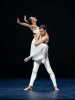 "Adagio Hammerklavier":  Nina Poláková mit  Rollendebütant Marcos Menha. 