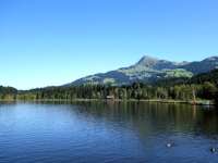 Im Schwarzsee wird während des Feuerwerks der Berg tanzen. ©  tirol.tl/de/highlights/