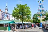 In einem Biergarten am Viktualienmarkt enden die Erinnerungen Südens. © travelguide.de