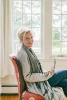 Elizabeth Strout ist nicht Lucy Barton, die ganz selten lacht. Bildquelle: Luchterhand Presseportal, © Yoon S. Byon / strewnwonder.com