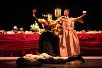 Imperial Ball: Tanz über Leichen.