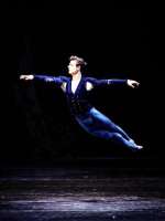 Albrecht springt um sein Leben (Davide Dato).