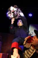 Das süße Schnuffitier als Zirkusartist. Nicht nur Drachen können fliegen.