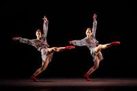 Spöitzentänzerin als canft Bomb Squade: Francesca Cesaro , Gaia Fredianelli.