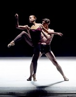 Rebecca Horner mit Vladimir  Shishov in Jiři Lyliáns "Bella Figura" © Wiener Staatsballett / Ashley Taylor 