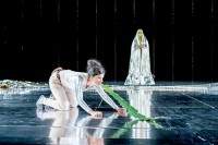 Göttin und Tier zugleich: "The Forest of Mirrors". © Judith Stehlik