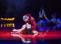 Romeo hät Julia für tot, so will auch er sterben. (Marzana, Akiyama)