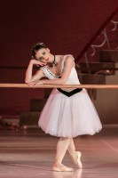Die kleine Ballerina ist zugleich Sylvia.