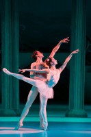 Der Erste Solotänzer (Amyntas) und die Ballerina (Sylvia) im schönen Pas de deux