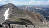 Die Rocky Mountains durchziehen Colorado. Der Grays Peak ist der höchste Punkt,der nationalen Aussichtsstraße, die Nordamerika an der Westküste von Süden nach Norden durchzieht. © wikipedia 