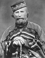 Giuseppe Garibaldi, 1866. Der Revolutionsführer und Nationalheld ist auch heute noch präsent: Als Statue, auf Straßen nund Plätzen, die nach ihm benannt sind. © wikipedia